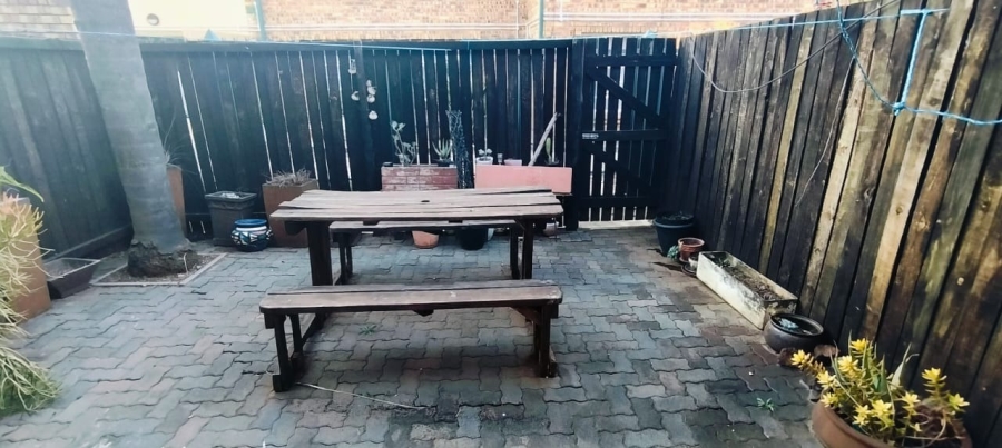 3 Bedroom Property for Sale in Rietfontein Gauteng