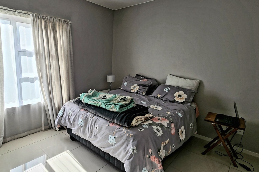To Let 2 Bedroom Property for Rent in Blue Hills Gauteng