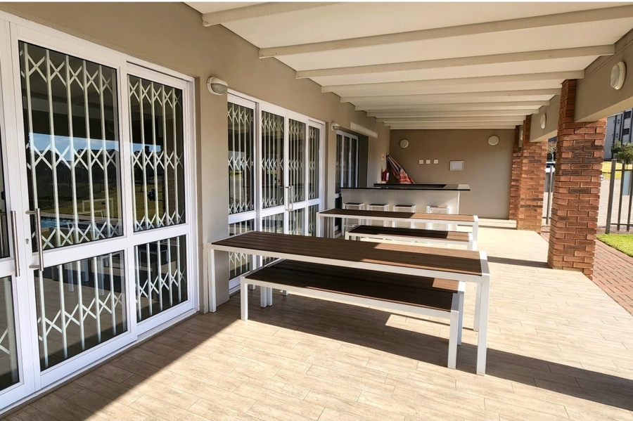 To Let 2 Bedroom Property for Rent in Blue Hills Gauteng