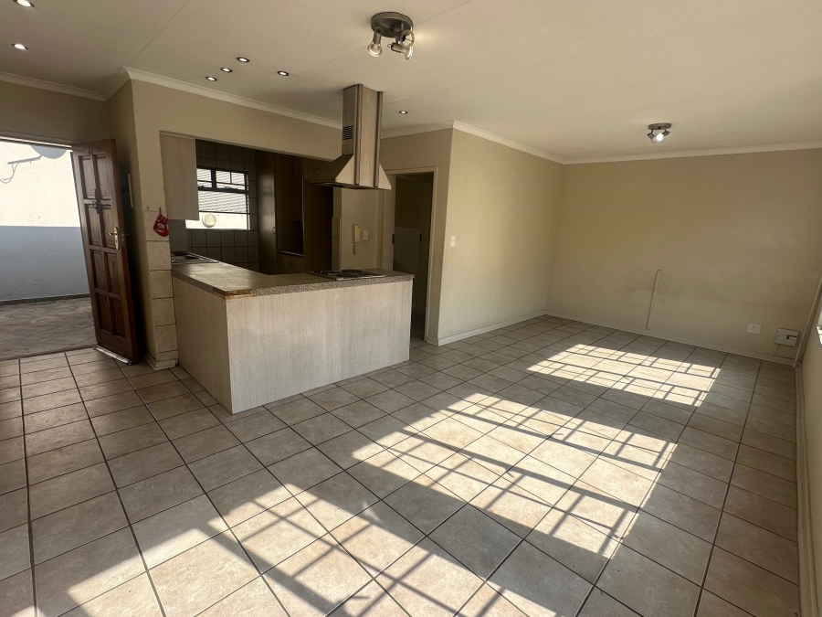 2 Bedroom Property for Sale in Clarens Park Gauteng