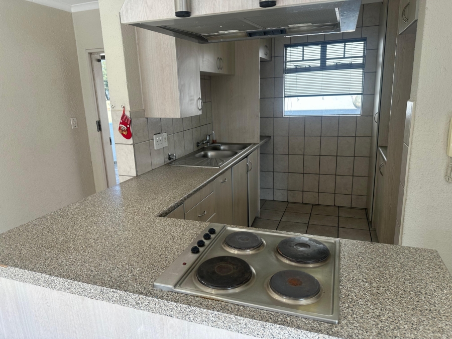 2 Bedroom Property for Sale in Clarens Park Gauteng