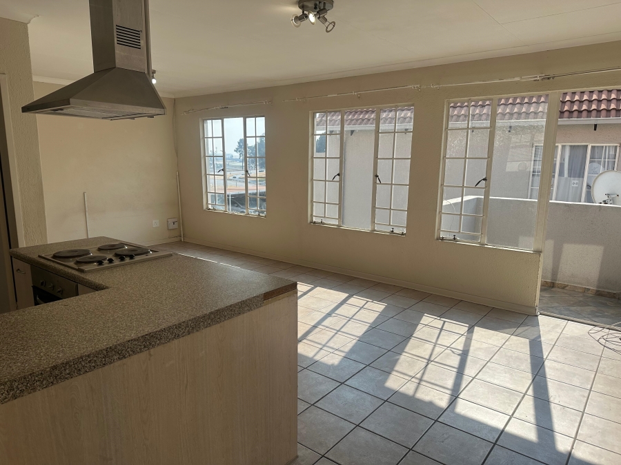 2 Bedroom Property for Sale in Clarens Park Gauteng