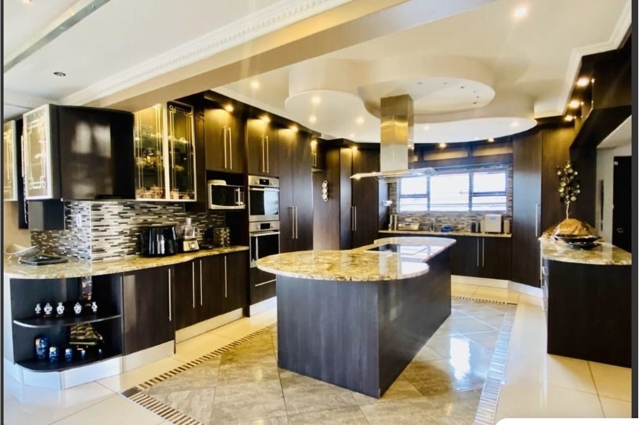 4 Bedroom Property for Sale in Helderwyk Gauteng