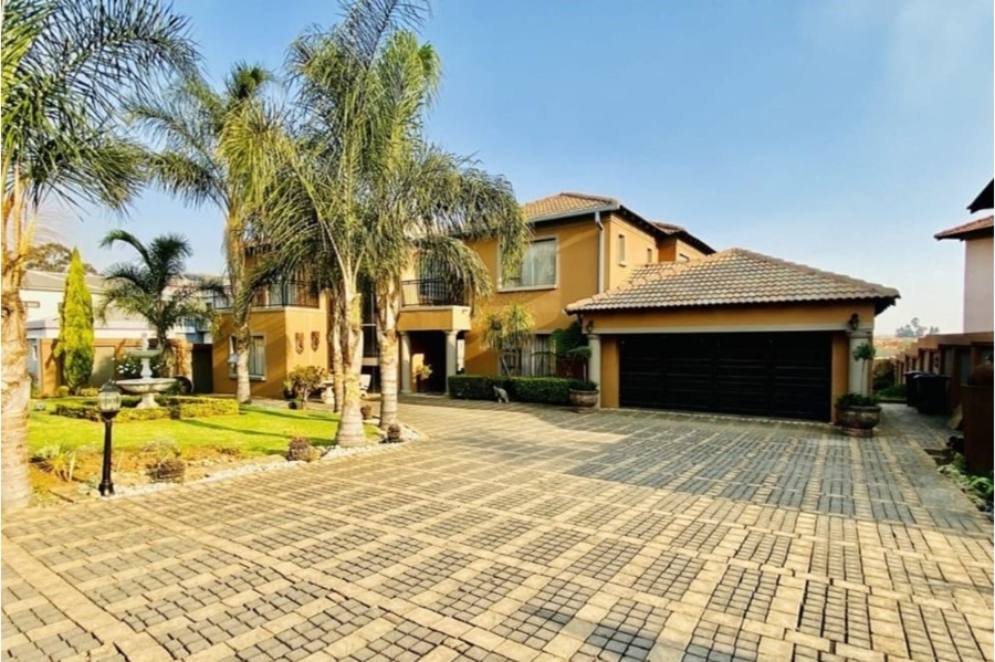 4 Bedroom Property for Sale in Helderwyk Gauteng