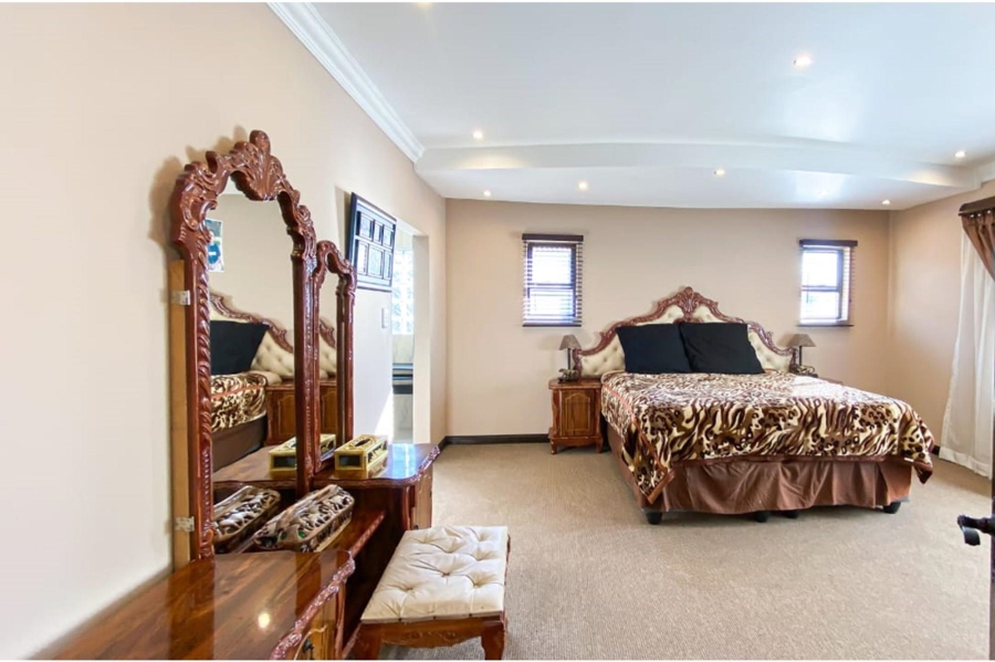 4 Bedroom Property for Sale in Helderwyk Gauteng