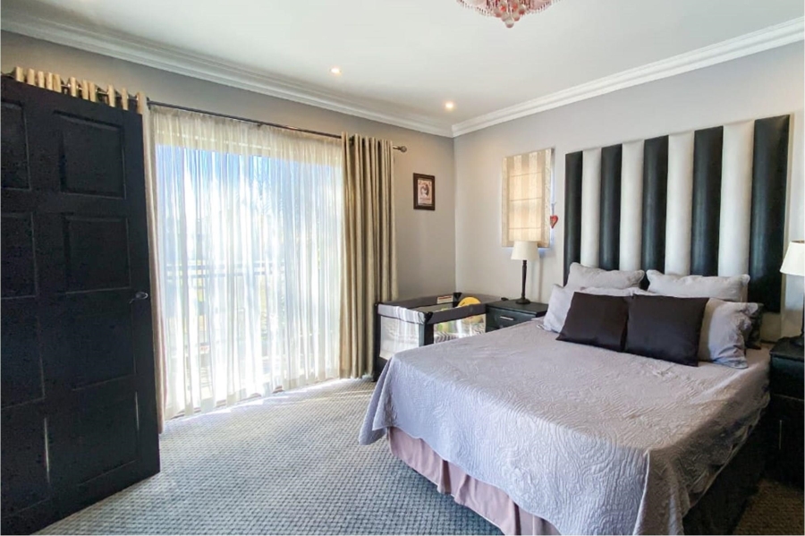 4 Bedroom Property for Sale in Helderwyk Gauteng