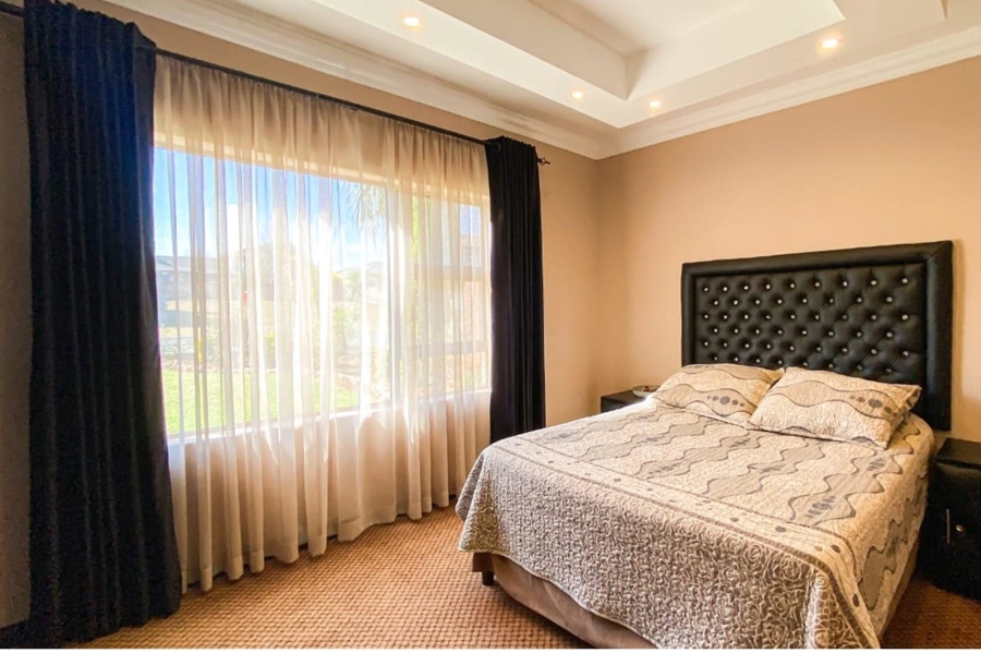 4 Bedroom Property for Sale in Helderwyk Gauteng