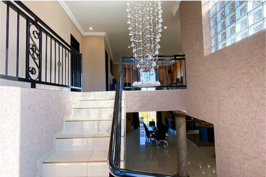 4 Bedroom Property for Sale in Helderwyk Gauteng