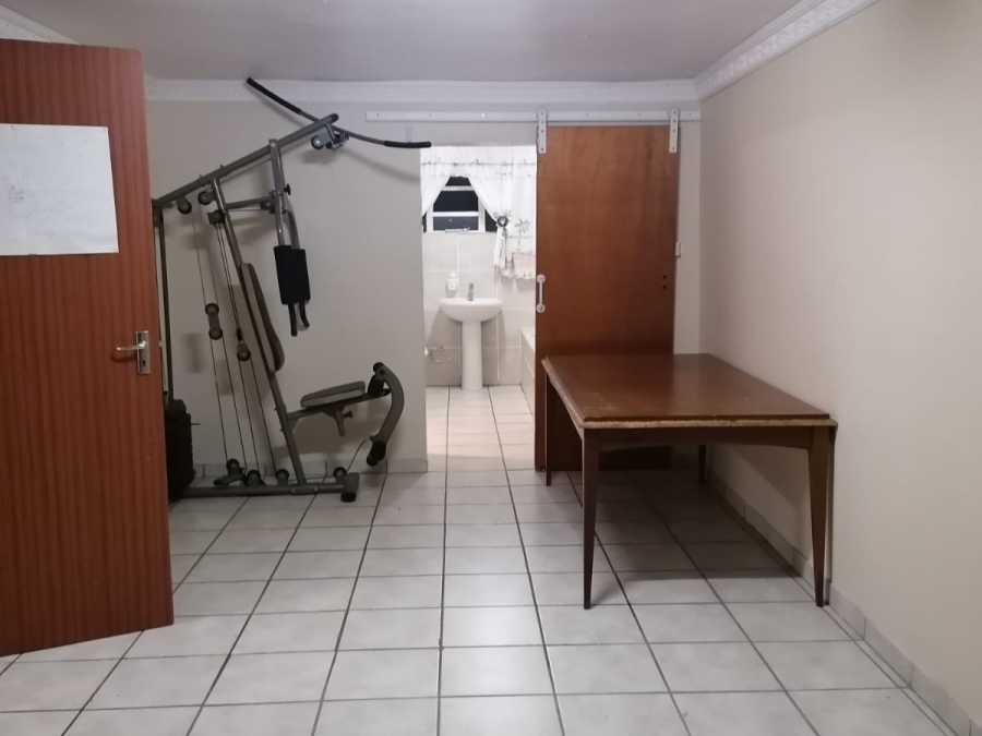 To Let 1 Bedroom Property for Rent in Edelweiss Gauteng