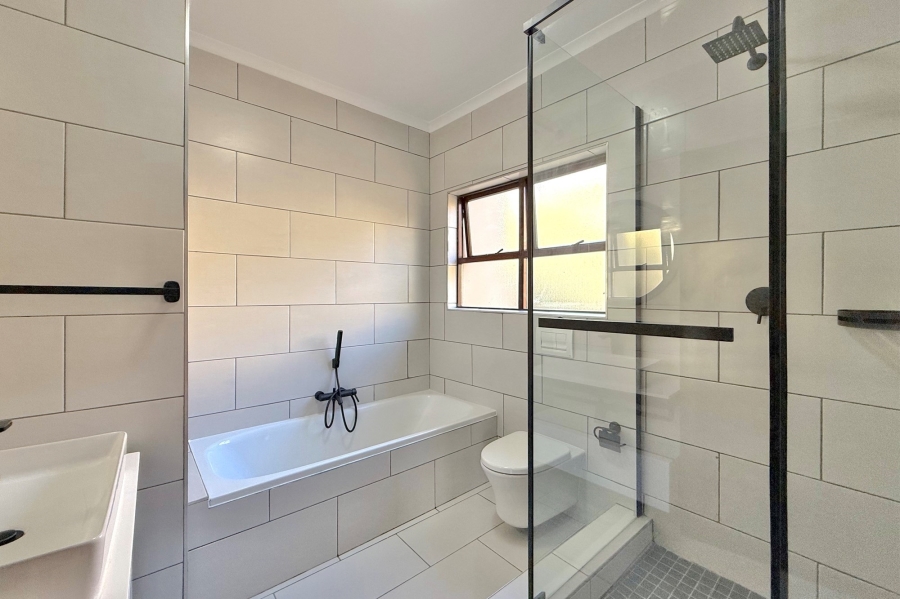 3 Bedroom Property for Sale in Dainfern Gauteng
