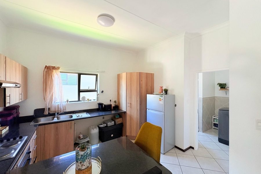 2 Bedroom Property for Sale in Goedeburg Gauteng