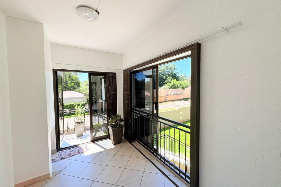 2 Bedroom Property for Sale in Goedeburg Gauteng