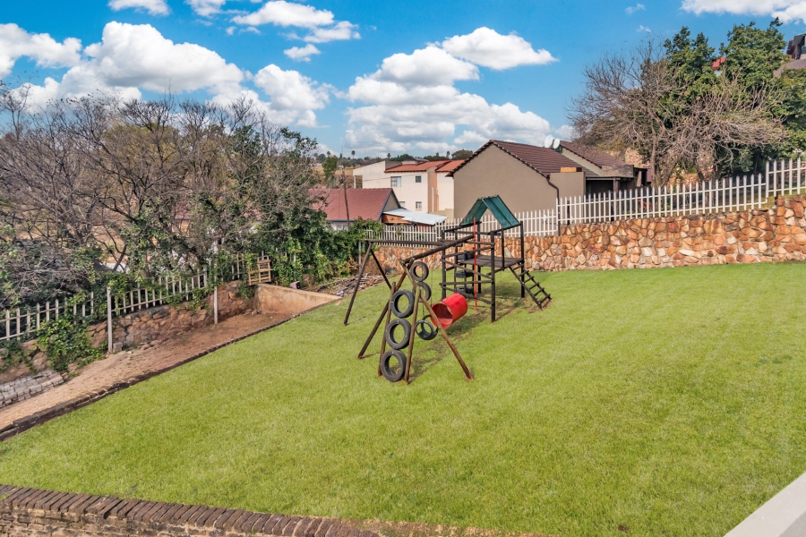 3 Bedroom Property for Sale in Rant En Dal Gauteng