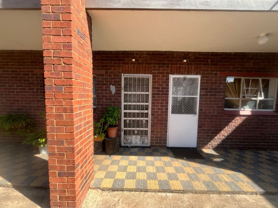To Let 2 Bedroom Property for Rent in Benoni Central Gauteng