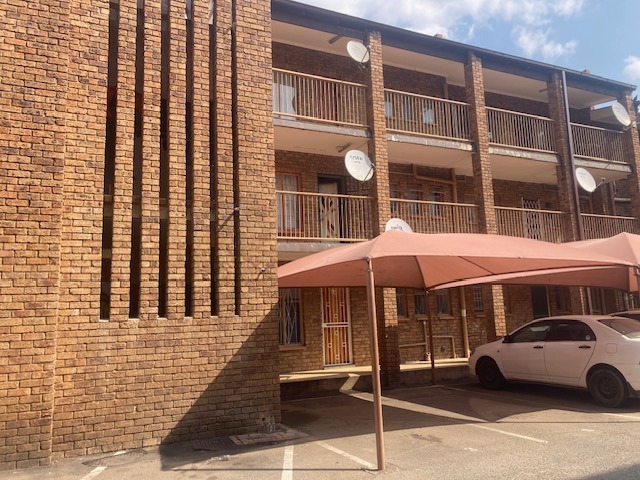 2 Bedroom Property for Sale in Brakpan Central Gauteng