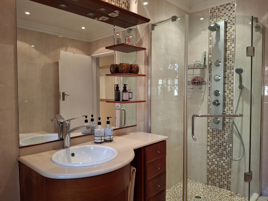 7 Bedroom Property for Sale in Meyersdal Gauteng