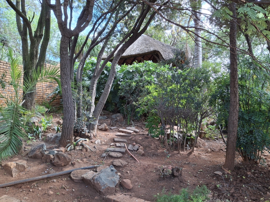 7 Bedroom Property for Sale in Meyersdal Gauteng