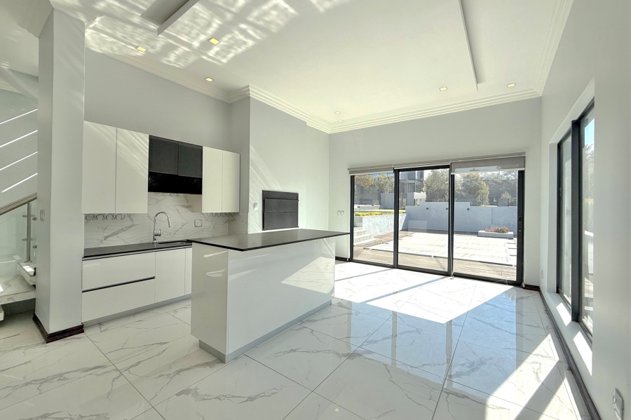 5 Bedroom Property for Sale in Steyn City Gauteng