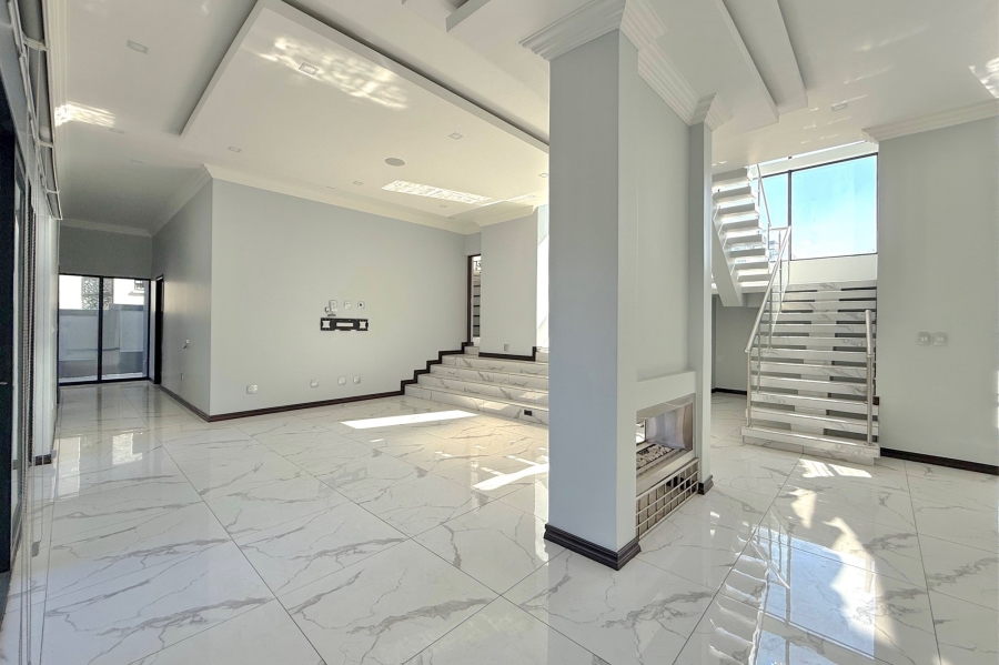 5 Bedroom Property for Sale in Steyn City Gauteng