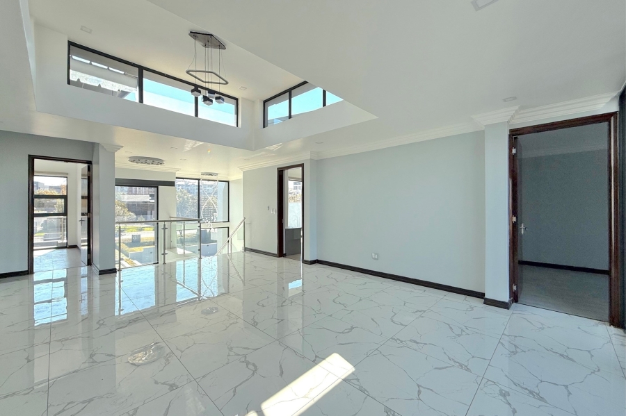 5 Bedroom Property for Sale in Steyn City Gauteng