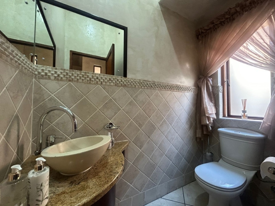 3 Bedroom Property for Sale in Eldo Glen Gauteng