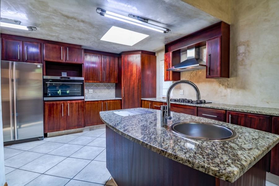 3 Bedroom Property for Sale in Eldo Glen Gauteng