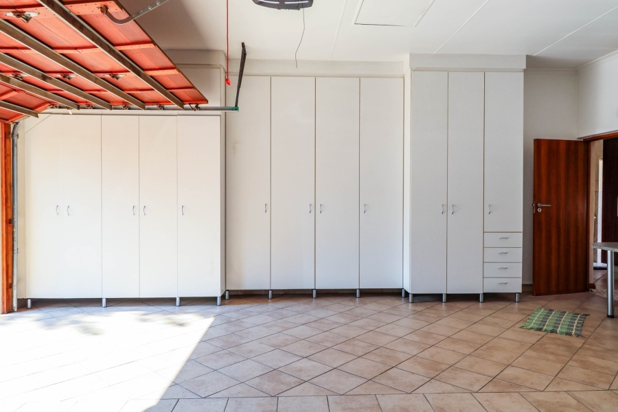 3 Bedroom Property for Sale in Eldo Glen Gauteng