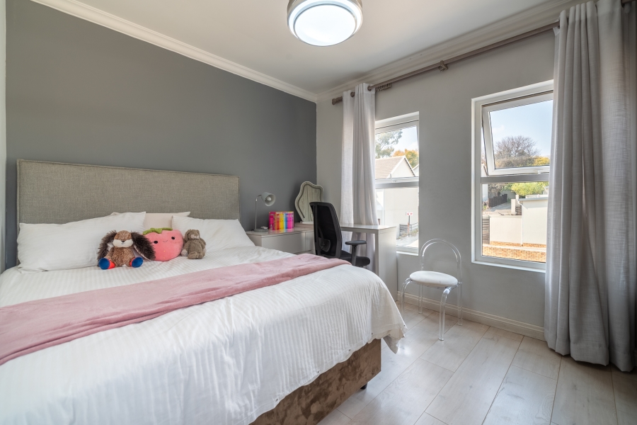 3 Bedroom Property for Sale in Bryanston Gauteng
