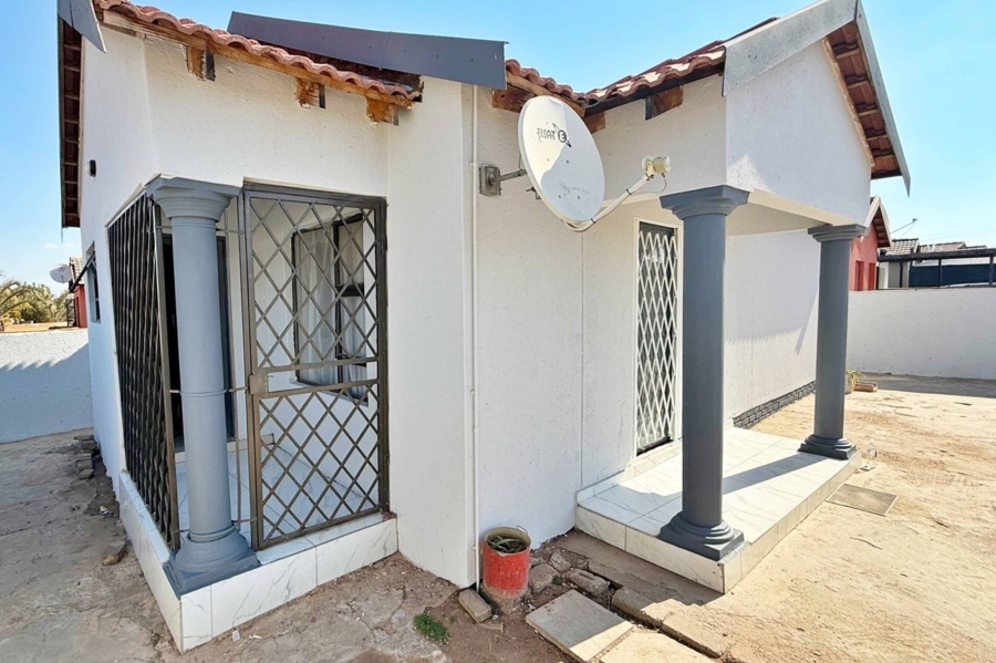 2 Bedroom Property for Sale in Soshanguve VV Gauteng