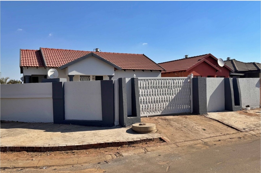 2 Bedroom Property for Sale in Soshanguve VV Gauteng