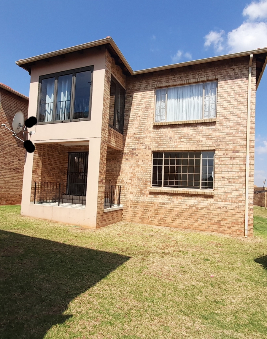2 Bedroom Property for Sale in Vanderbijlpark SW 5 Gauteng