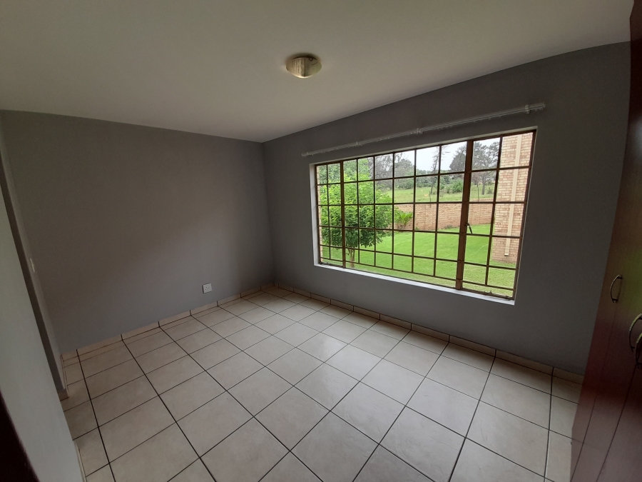 2 Bedroom Property for Sale in Vanderbijlpark SW 5 Gauteng