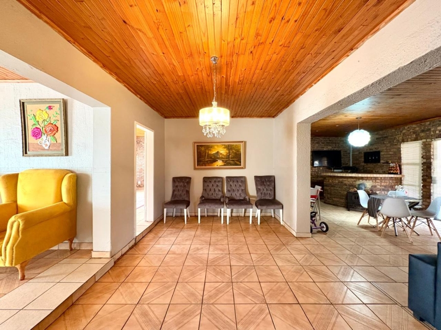 3 Bedroom Property for Sale in Brakpan Central Gauteng