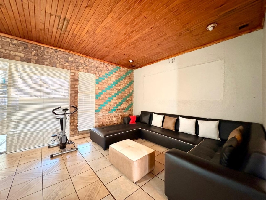 3 Bedroom Property for Sale in Brakpan Central Gauteng
