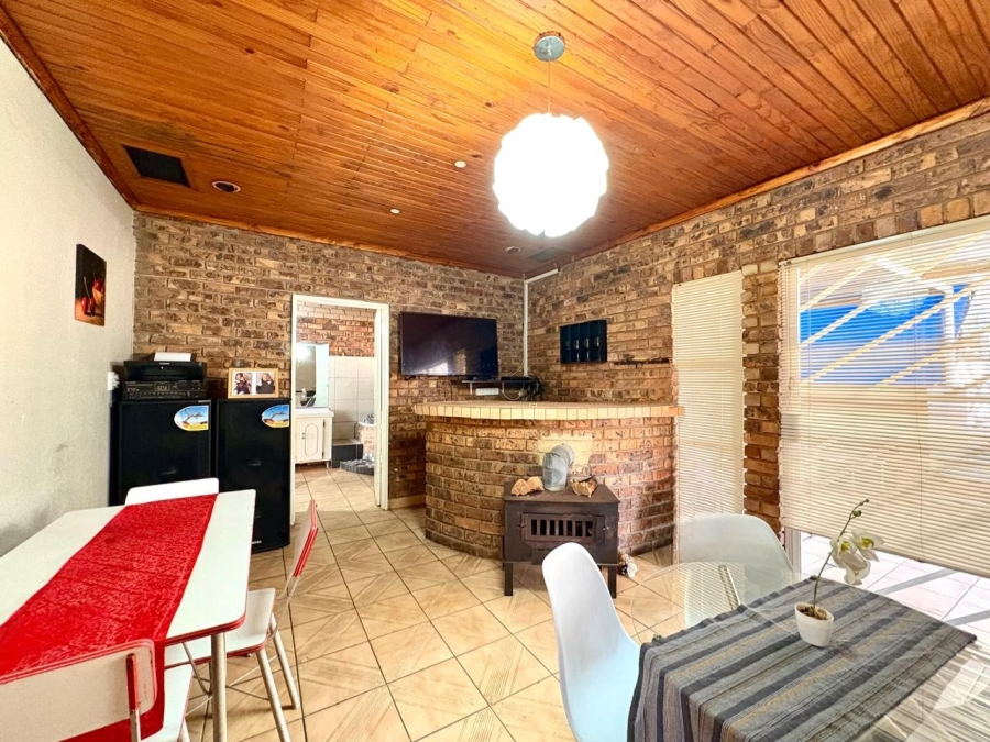 3 Bedroom Property for Sale in Brakpan Central Gauteng