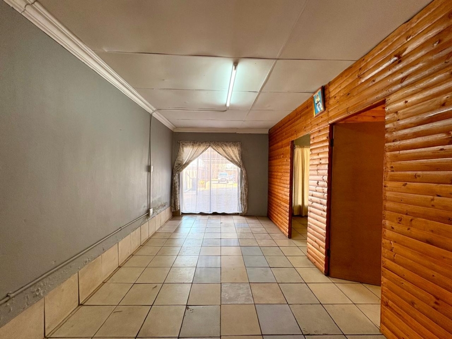 3 Bedroom Property for Sale in Brakpan Central Gauteng
