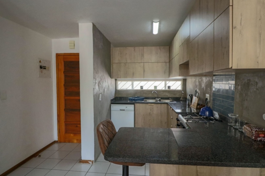 2 Bedroom Property for Sale in Bryanston Gauteng