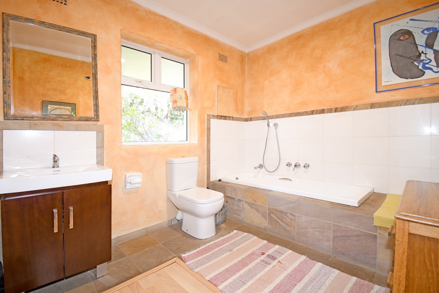 4 Bedroom Property for Sale in Atholl Gauteng