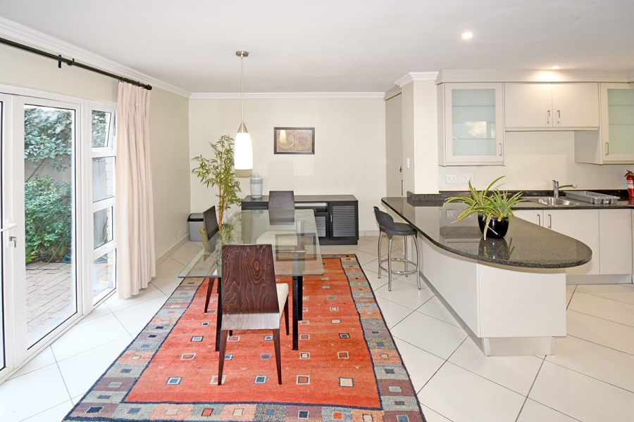 4 Bedroom Property for Sale in Atholl Gauteng