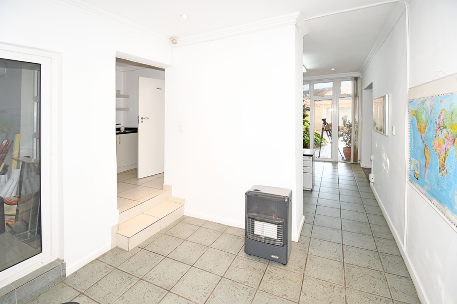 4 Bedroom Property for Sale in Atholl Gauteng