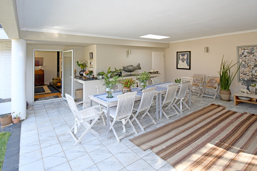 4 Bedroom Property for Sale in Atholl Gauteng