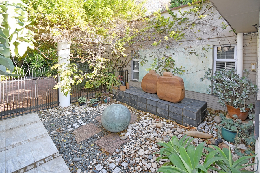 4 Bedroom Property for Sale in Atholl Gauteng