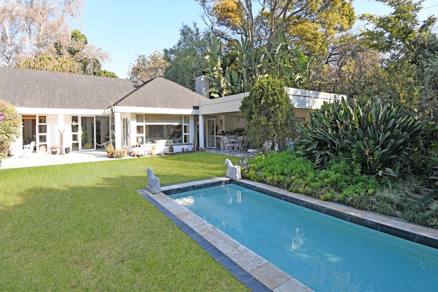 4 Bedroom Property for Sale in Atholl Gauteng