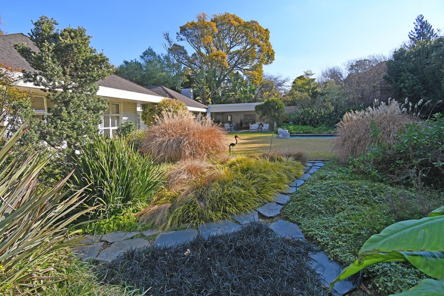 4 Bedroom Property for Sale in Atholl Gauteng