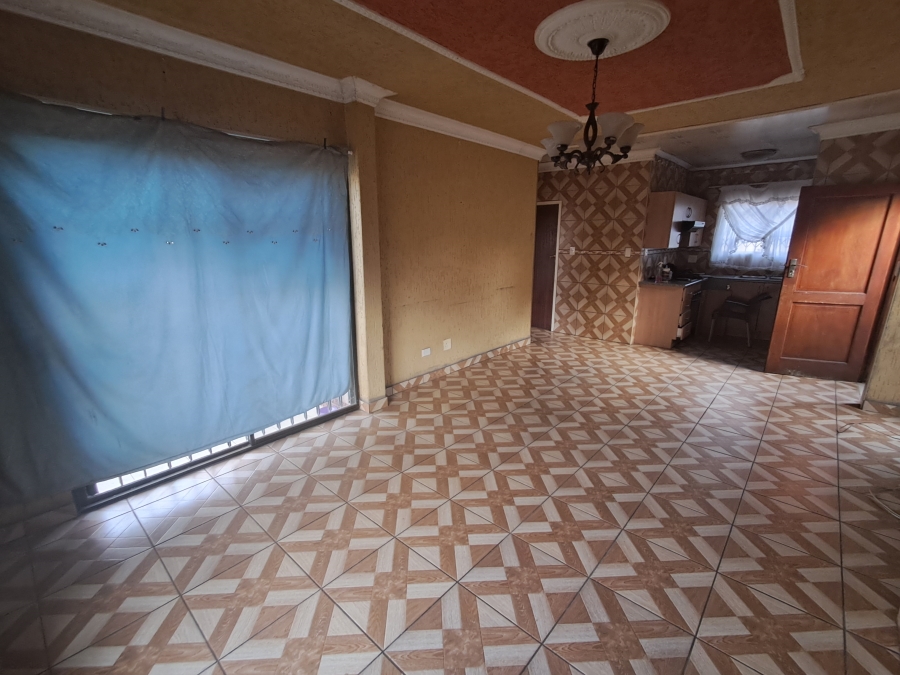 2 Bedroom Property for Sale in Vanderbijlpark SE 10 Gauteng