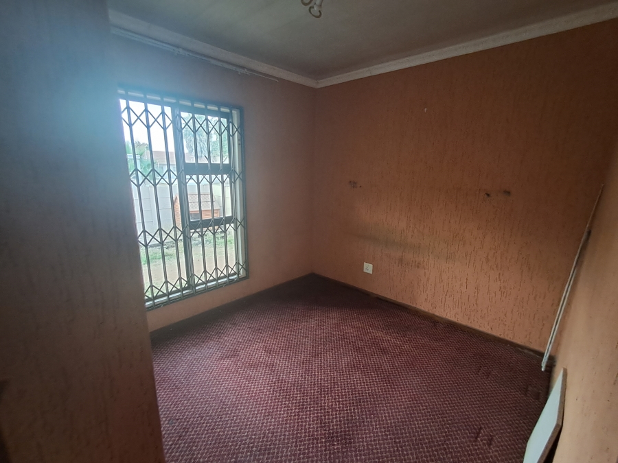 2 Bedroom Property for Sale in Vanderbijlpark SE 10 Gauteng