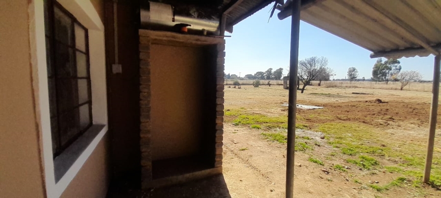 4 Bedroom Property for Sale in Helderstrome AH Gauteng
