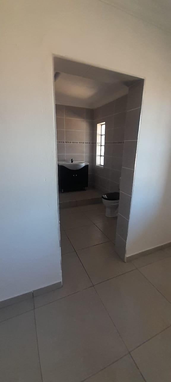 4 Bedroom Property for Sale in Helderstrome AH Gauteng