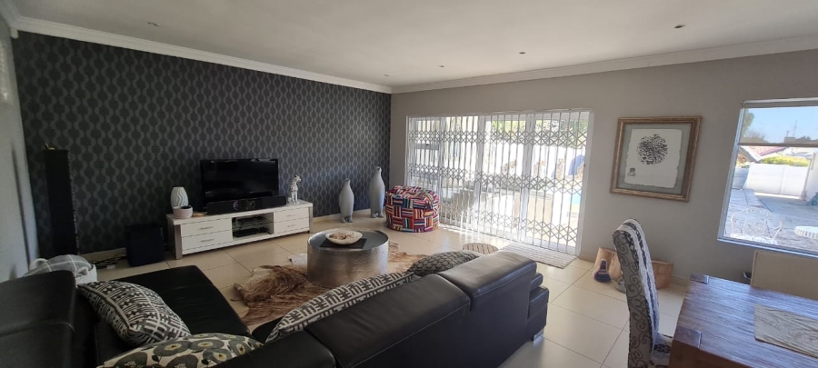 To Let 3 Bedroom Property for Rent in Eden Glen Gauteng