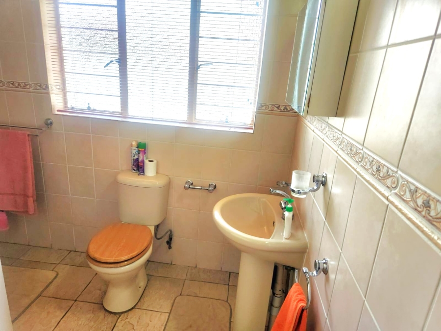 3 Bedroom Property for Sale in Doringkloof Gauteng